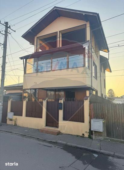 Casa / Vila cu 5 camere de vanzare in zona Dorobantul - 12