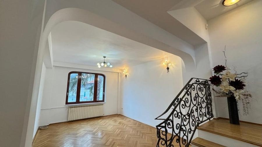 Închiriere Vila Eleganta Vecinătatea Pieței Floreasca - Modernitate și Confort - 17