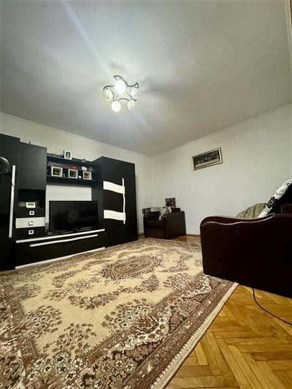 Casa foarte spatioasa D+P+2E amplasare excelenta, str. N. Iorga aproape de Bd. M - 4