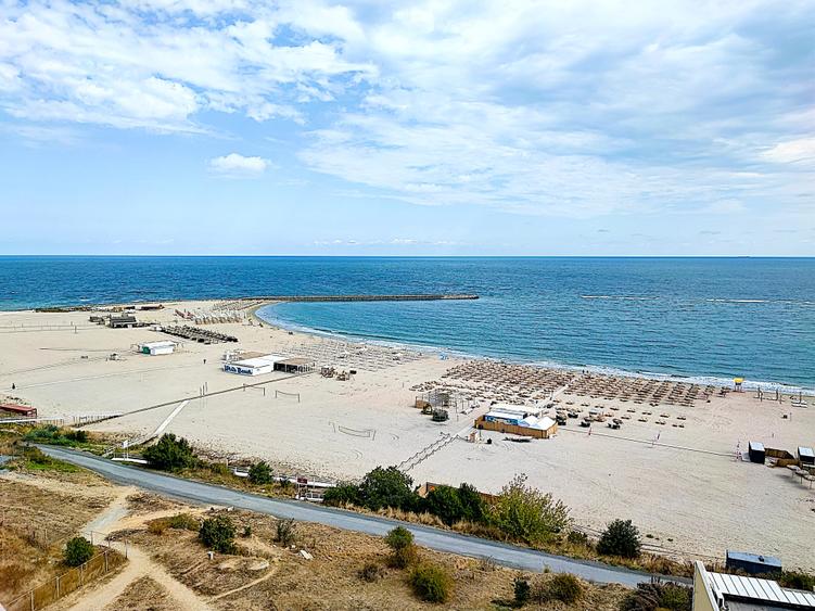 Apartament 3 camere de inchiriat in Faleza Nord - Plaja Trei Papuci - 1