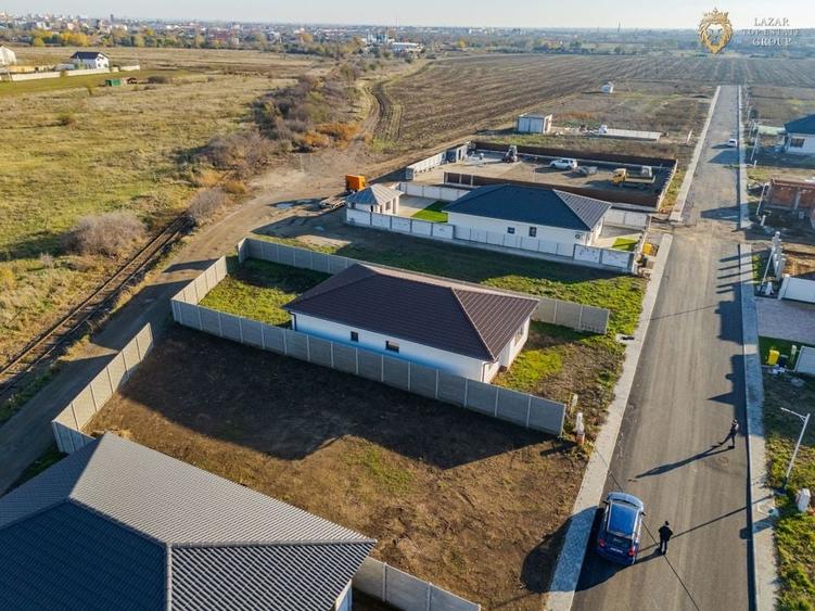 Casa  noua de vanzare 3 camere  in Bujac - 8