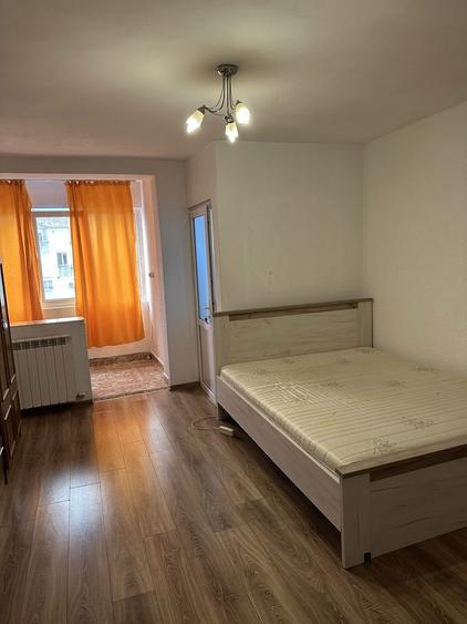 Garsoniera de inchiriat zona Dunarea - 1