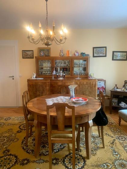 LOCATIE , LOCATIE !! - 7