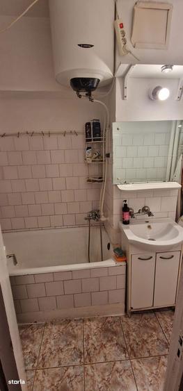 Garsonira decomandata, etaj intermediar, bloc cu lift. - 7