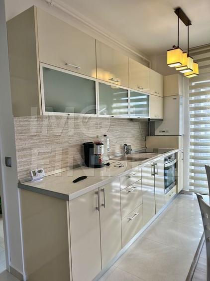 Vanzare 2 camere Zorilor,  imobil nou, parcare - 4