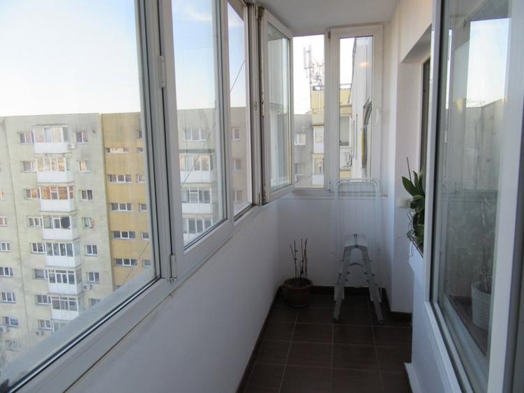 Inchiriere 3 camere Parcul Circului - B-dul Lacul Tei - 42