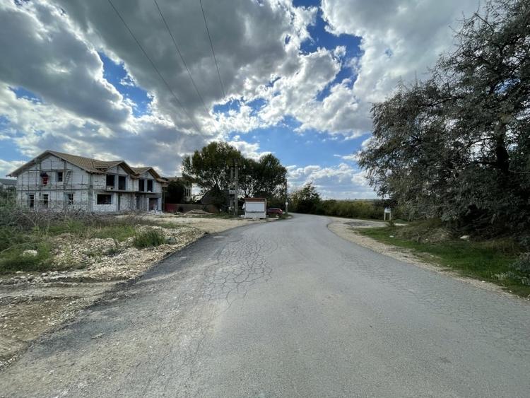 Teren de vanzare Mamaia Nord strada M2 , suprafata 2560 mp , - 2