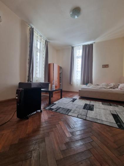 Apartament în vilă istorică - 4 Camere - Curte Generoasă - 6