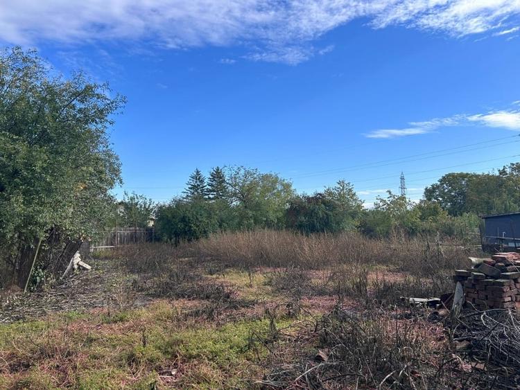 Teren intravilan-constructii | 901 mp |  Stefanestii de Jos – Strada Violetelor - 6