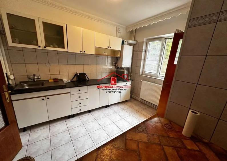 De inchiriat- apartament 3 camere parter - Ultracentral - 2