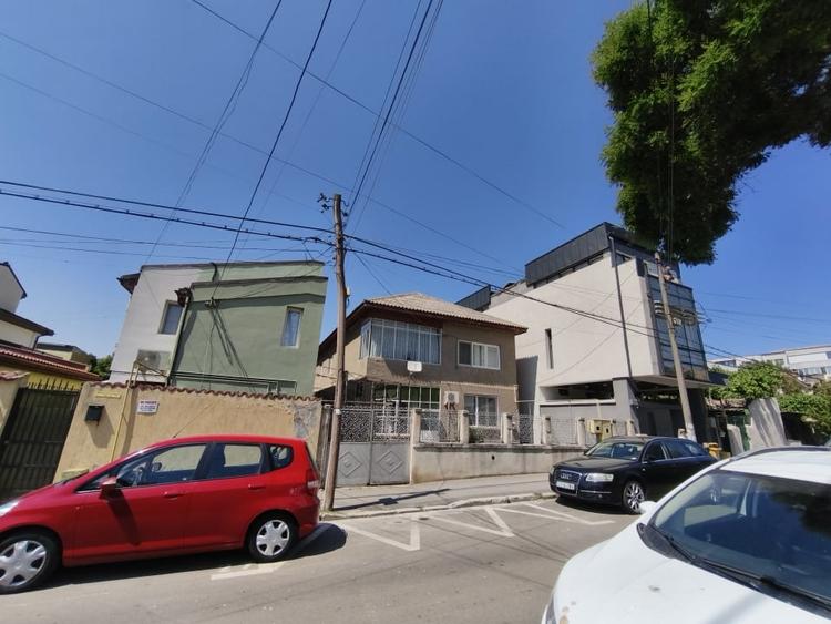 Exclusivitate Vanzare Cladire S+P+1 Faleza Nord cu teren 338 mp. - 25