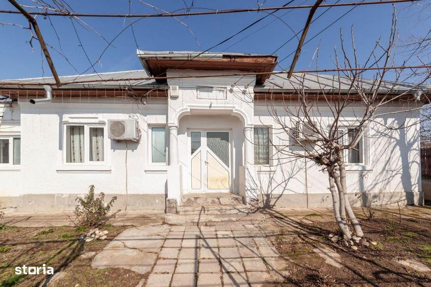 Casa parter + 3.055 mp teren in Costesti - 4