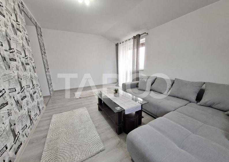 Apartament cu 2 camere decomandate de vanzare balcon si pod - 1
