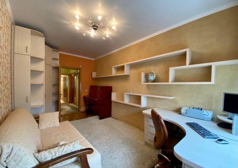 Apartament cu 3 camere in zona Plopilor - 8