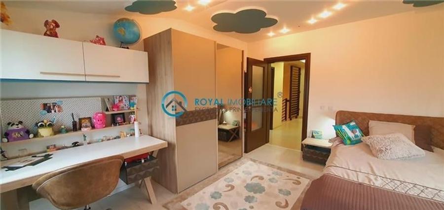 Royal Imobiliare-Vanzare Vila Zona Blejoi - 14