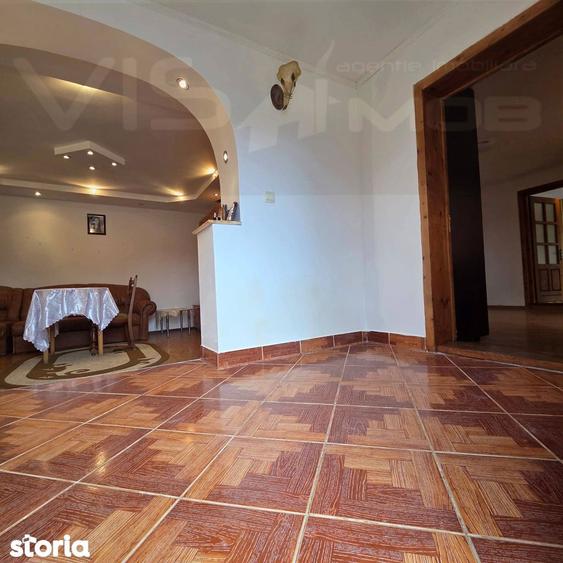 Casa de vanzare in Com. Helegiu - 8