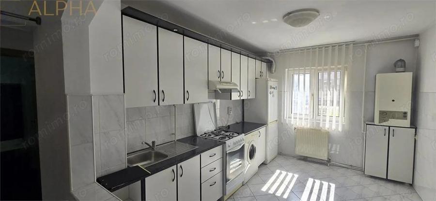 APARTAMENT 2 camere decomandat - 3