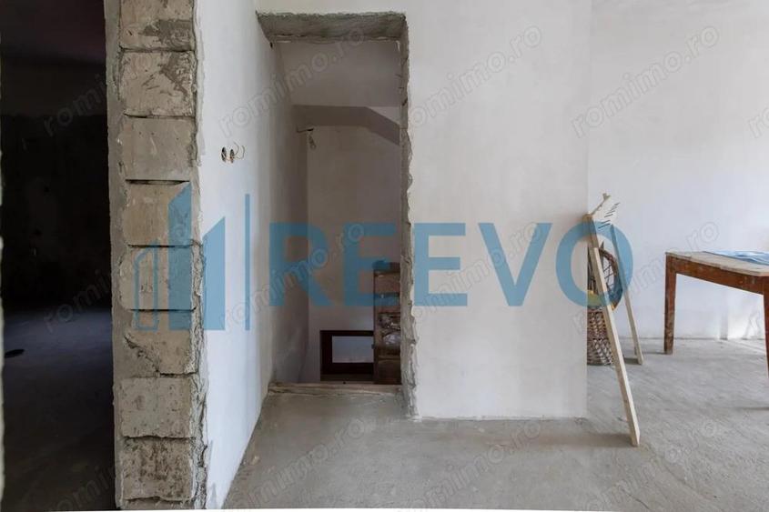 Vila moderna in Cartierul CFR, cu mansarda ?i garaj - 1