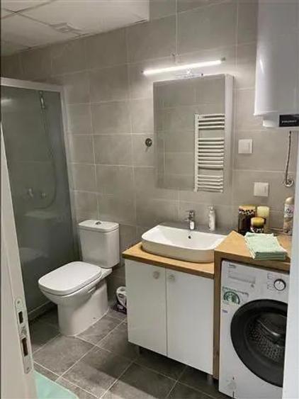 Vanzare apartament de doua camere zona Lujerului - 2