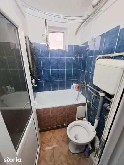 Vand garsoniera pe strada Tunsu Petre nr 9 fata in fata cu gradinita - 2