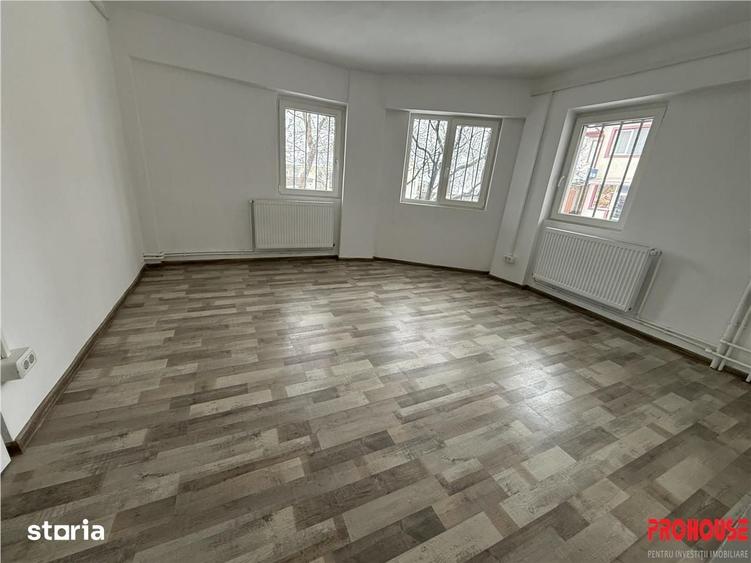 Spațiu comercial, de 118 mp, în Central