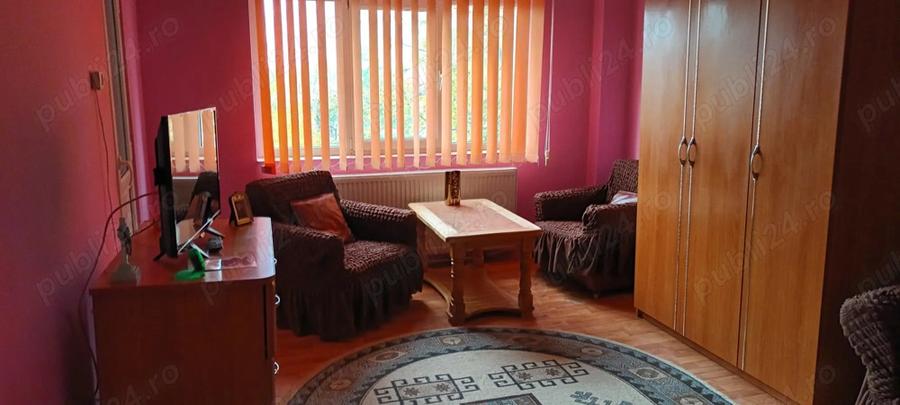 Inchiriez apartament 2 camere complet mobilat - 300 euro luna - 1