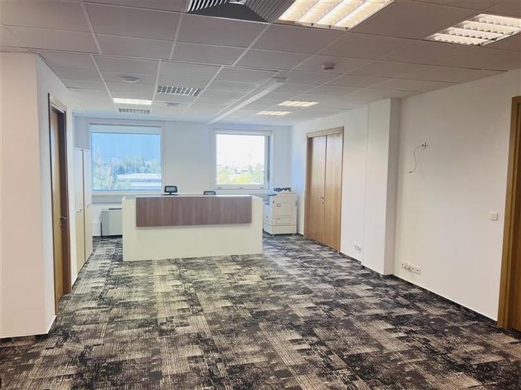 Inchiriere Spatii Comerciale de la 37 mp - 26