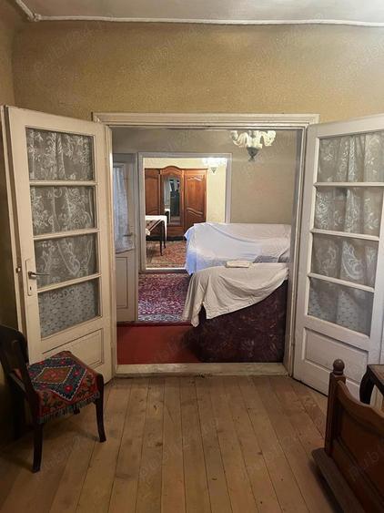 casa si teren de vanzare - 6