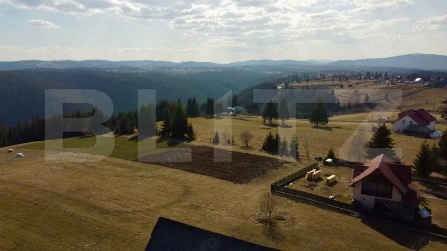 in EXCLUSIVITATE - Teren de vanzare cu priveli?te spectaculoasa Ra?ca - 10