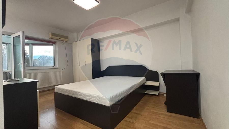 Garsoniera de inchiriat - Bd. Tomis -Spitalul Judetean Constanta - 1