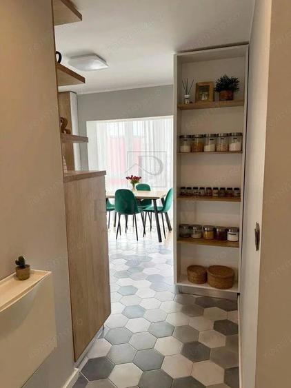 SOARELUI - ETAJ 3 - RENOVAT - 3 CAMERE - 2 BAI - 2 BALCOANE - CLIMA - 6