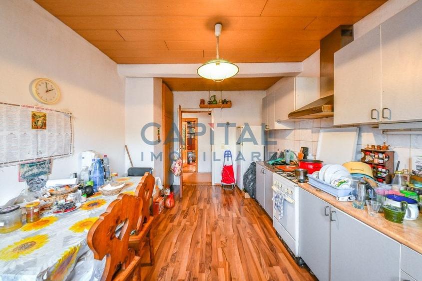 Proprietate Unicata! Casa 230mp utili , 7 camere , Str. Eremia Grigorescu - 22