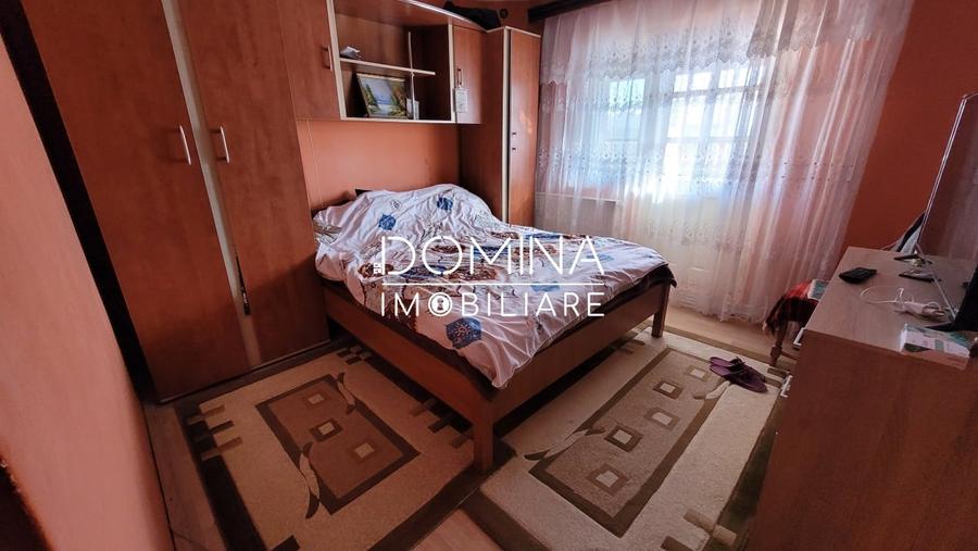 Vanzare apartament 2 camere, situat in Targu Jiu, strada 9 Mai - 5