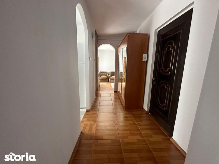 Apartament cu 2 camere decomandat în Ana Ipătescu
