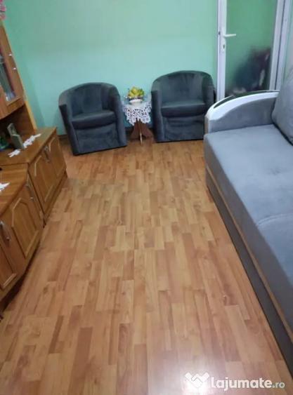 Apartament cu 2 camere semidecomandat în Apollo