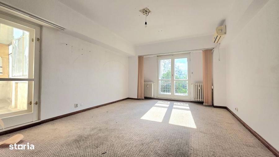 Apartament cu 4 camere decomandat în Unirii