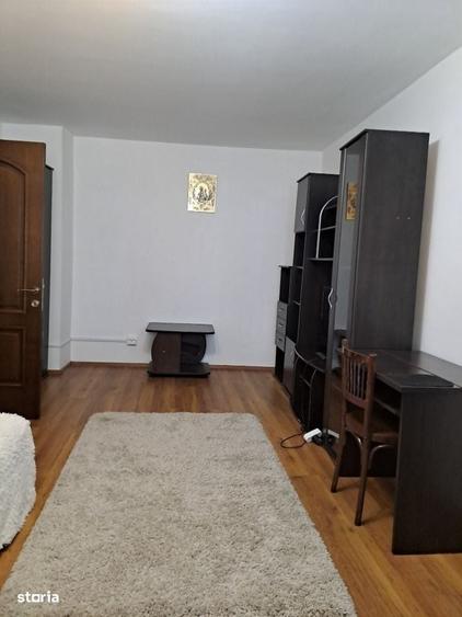 Ofer spre inchiriere apartament cu 3 camere,Robea-Catedrala - 4