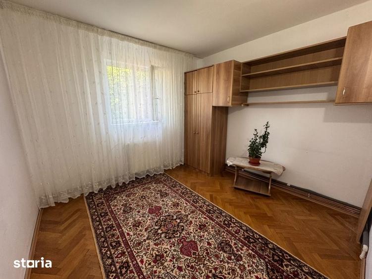 Apartament 2 camere, balcon, etaj 1, Lunca Ceta?uii, blocuri - 3