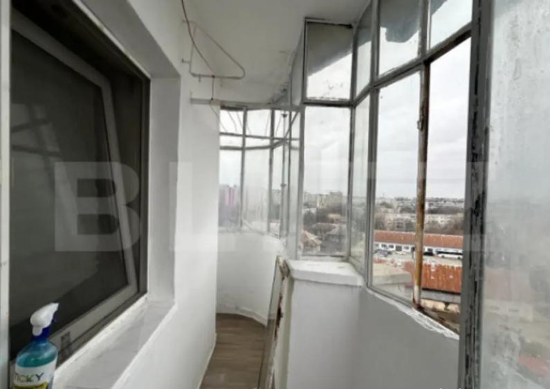 Apartament cu 3 camere decomandat în Brâncoveanu