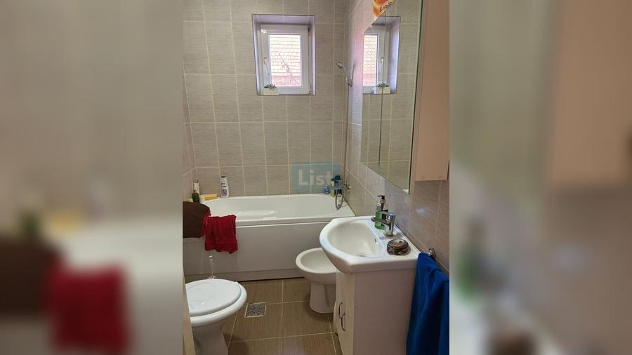 Duplex cu 2 camere cu Canalizare în Sud