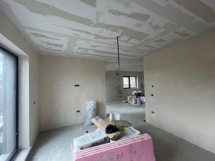 Duplex cu 4 camere cu Canalizare în Giarmata-Vii