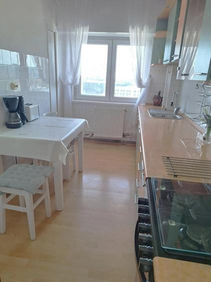 Agentie inchiriem apartament 3 camere decomandat Ultracentral-Asirom ,mobilat Centrala,AC - 3
