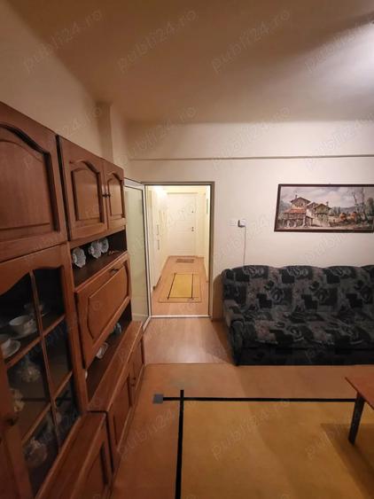 Apartament cu 2 camere nedecomandat în Central