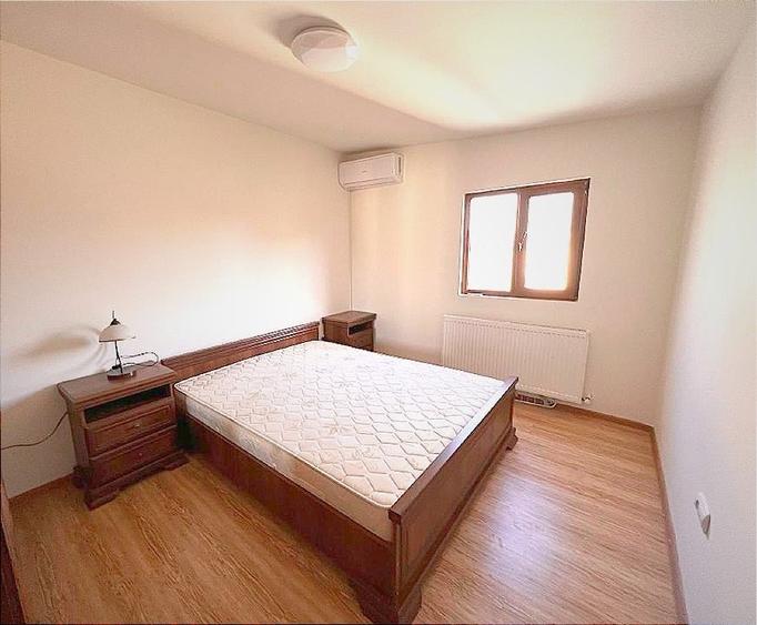 Apartament cu 4 camere decomandat, mobilat în 1 Mai