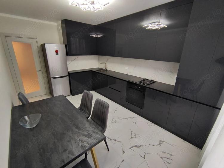 Apartament cu 2 camere decomandat în Torontalului