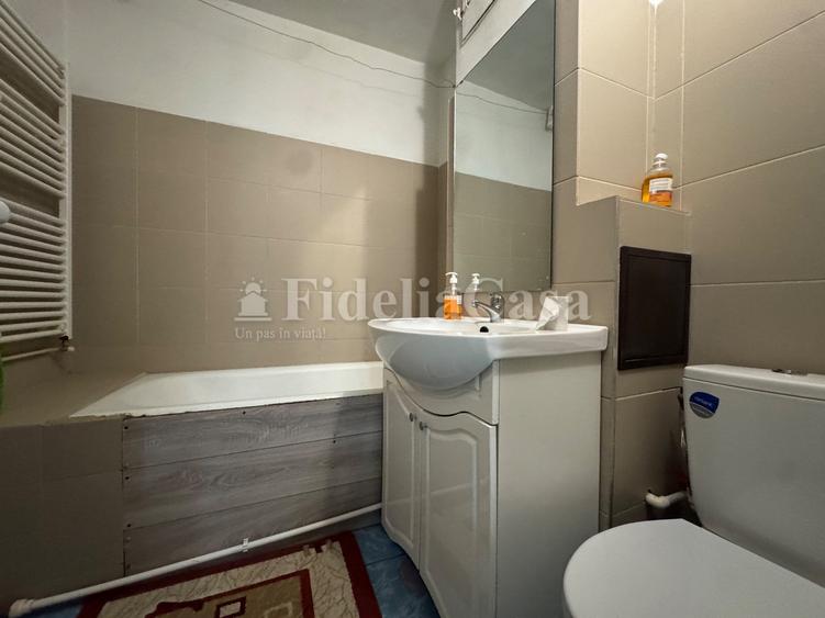 Apartament cu 3 camere decomandat în Târgu Cucu