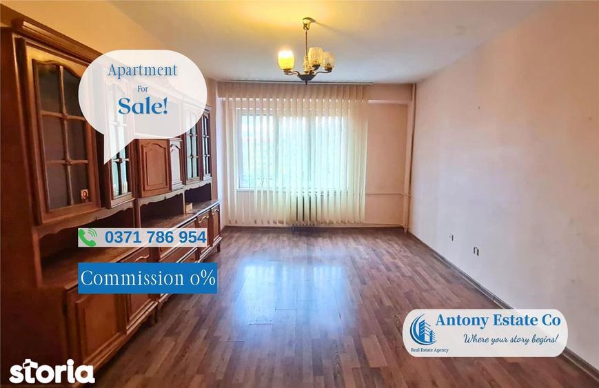 Apartament cu 3 camere decomandat în Central