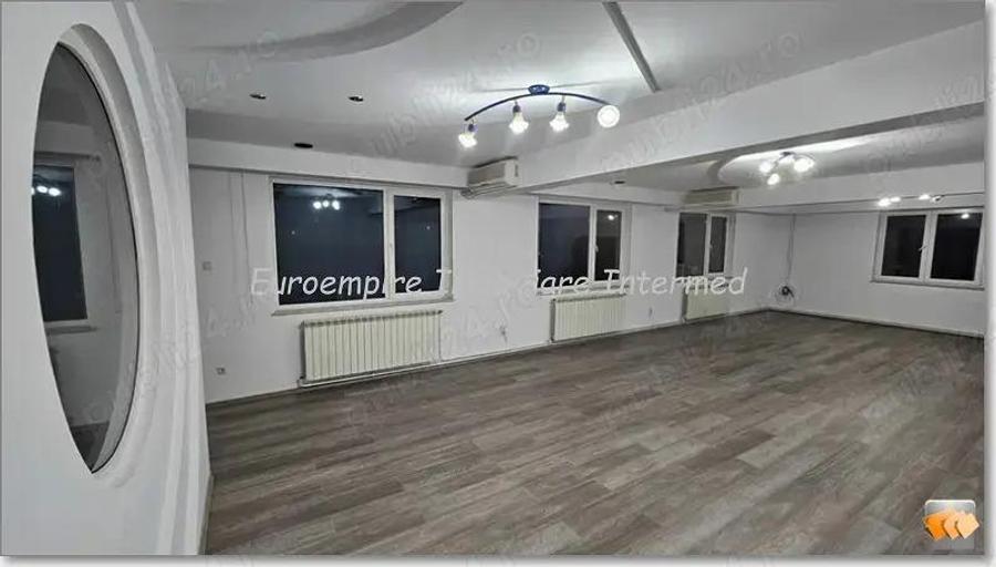 De inchiriat spatiu comercial zona Centru - 3