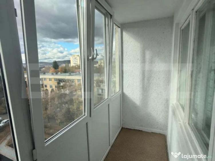 Apartament 2 camere, 52 mp, zona Hotel Royal - 1