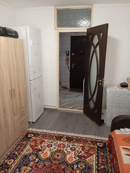 Închiriez garsonieră conf 2  - 8